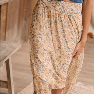 Sezane Maria blue yellow spring garden ALTERED 0